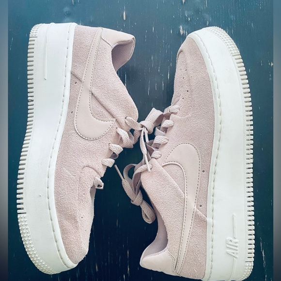 Womens Nike Air Force 1 Sage Low “Particle Beige” - Picture 3 of 7